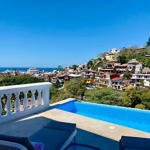 https://rivera-del-rio.hotelspuertovallarta.org